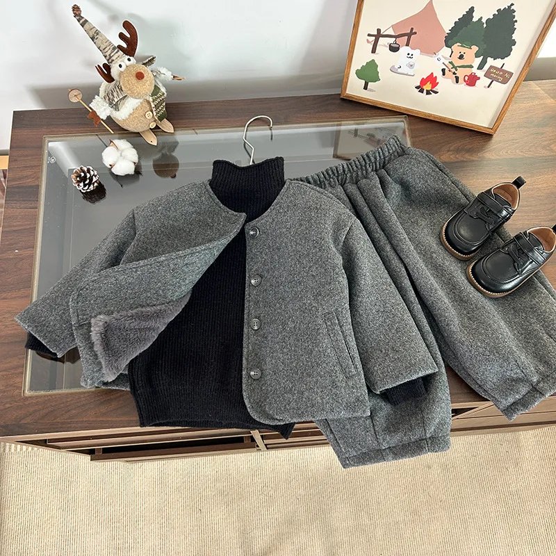 Mantel wol anak laki-laki mantel wol bayi set wol tahun 2025 pakaian musim dingin anak-anak baru ucapan Selamat Tahun Baru