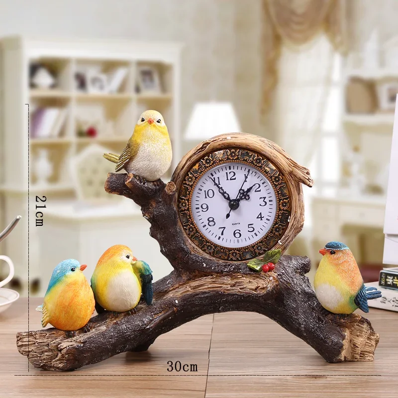 European Countryside Silent Table Clock, Resin Bedside Ornament, Non-Ticking Accurate Timepiece, Creative Home Decor