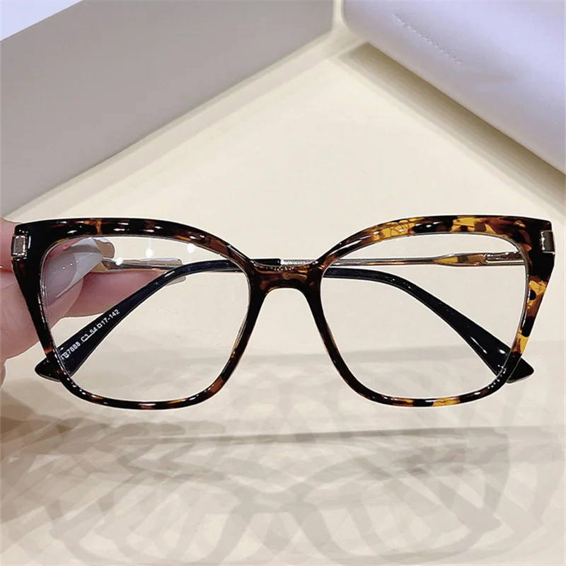 猫目メガネフレーム女性ファッションデザイン処方眼鏡眼鏡光学近視眼鏡女性遠視レンズ