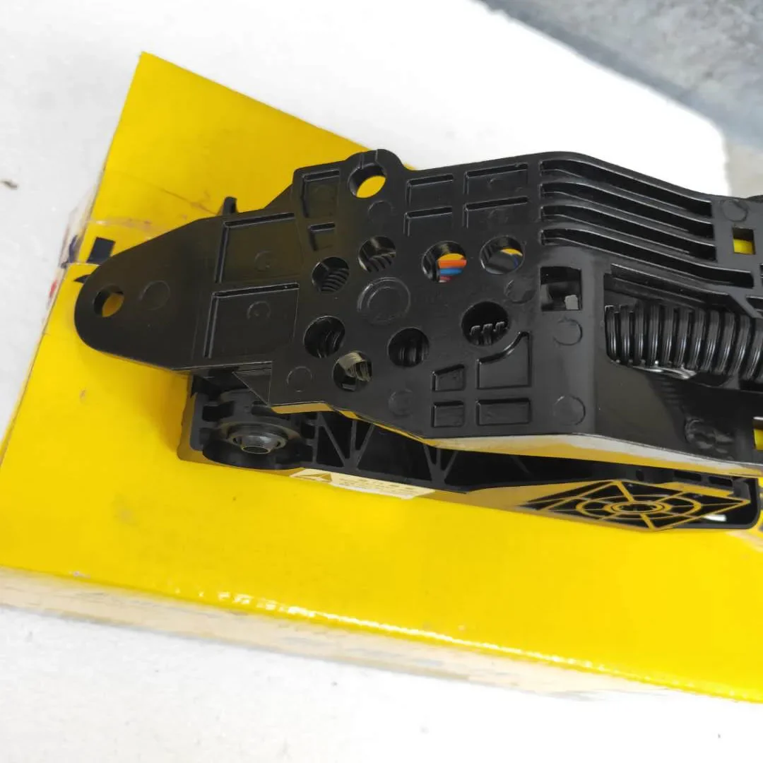 Adatto per pedale acceleratore elettronico Loader 955F