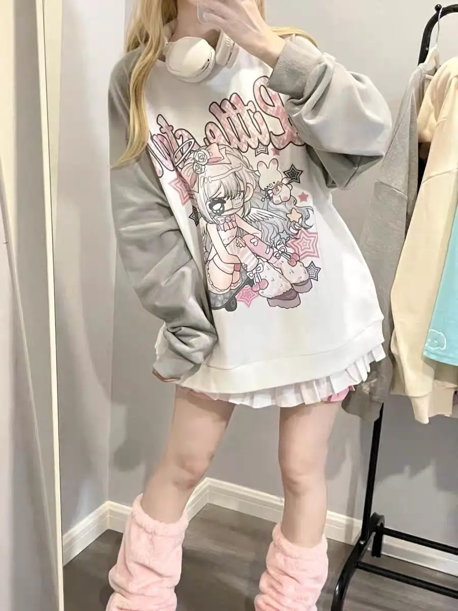 Camicetta a maniche lunghe stampata con cartoni animati giapponesi T-shirt Y2K dolce e ampia Top da donna anime