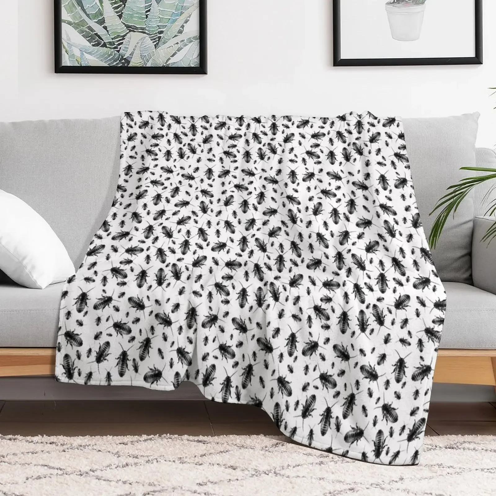 

Cockroach invasion Throw Blanket Decorative Beds Luxury St Extra Large Throw Blankets For Sofas Blankets Hairys Soft Blankets