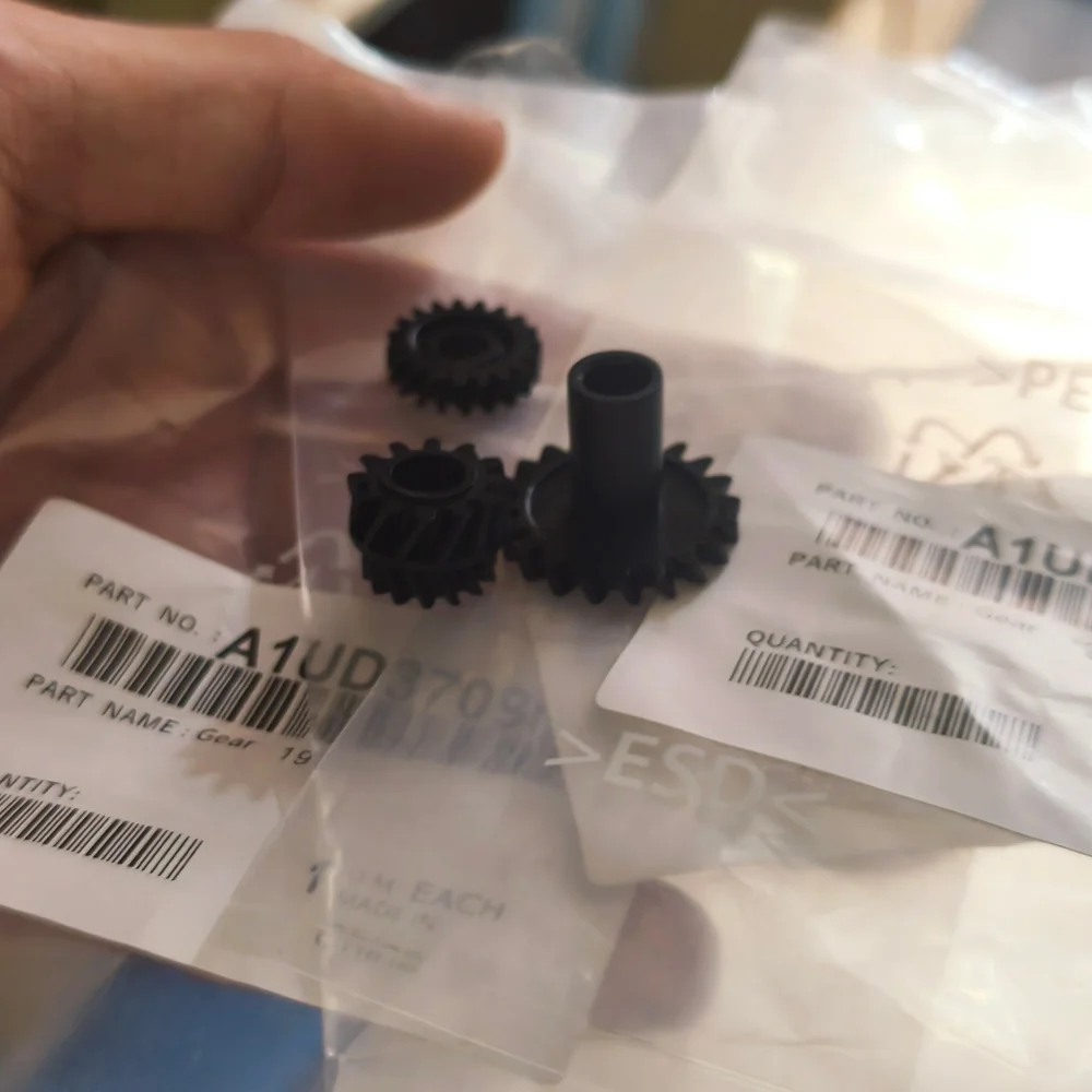 

1X A1UD371000 A1UD370900 4163522401 Шестерня разработчика для Konica Minolta bizhub 223 283 363 423 7828
