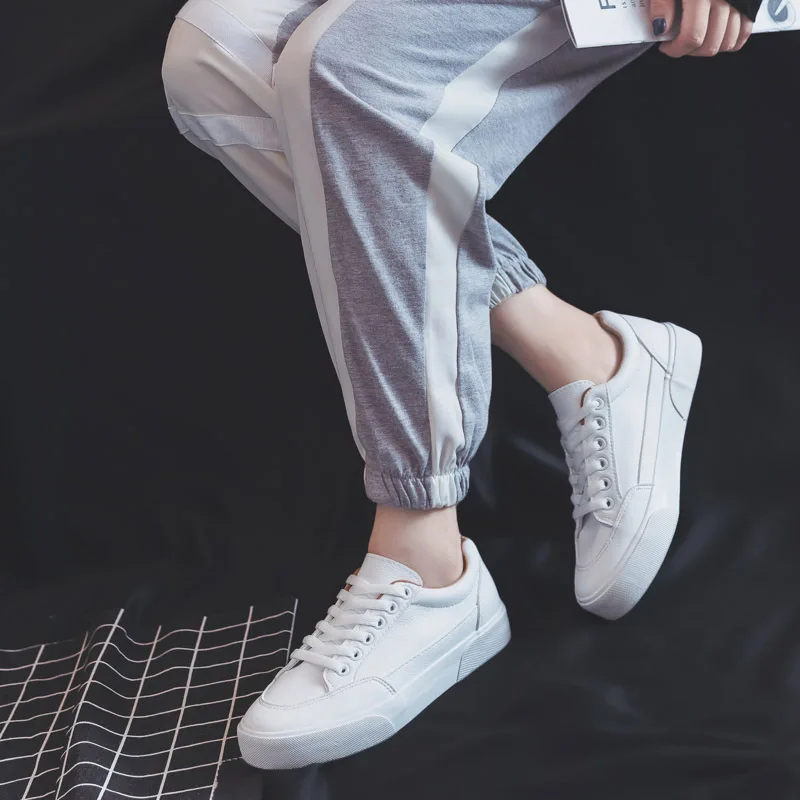 Women Sneakers Leather Shoes Spring Trend Casual Flats Sneakers Female New Fashion Comfort White Vulcanized Platform Shoes