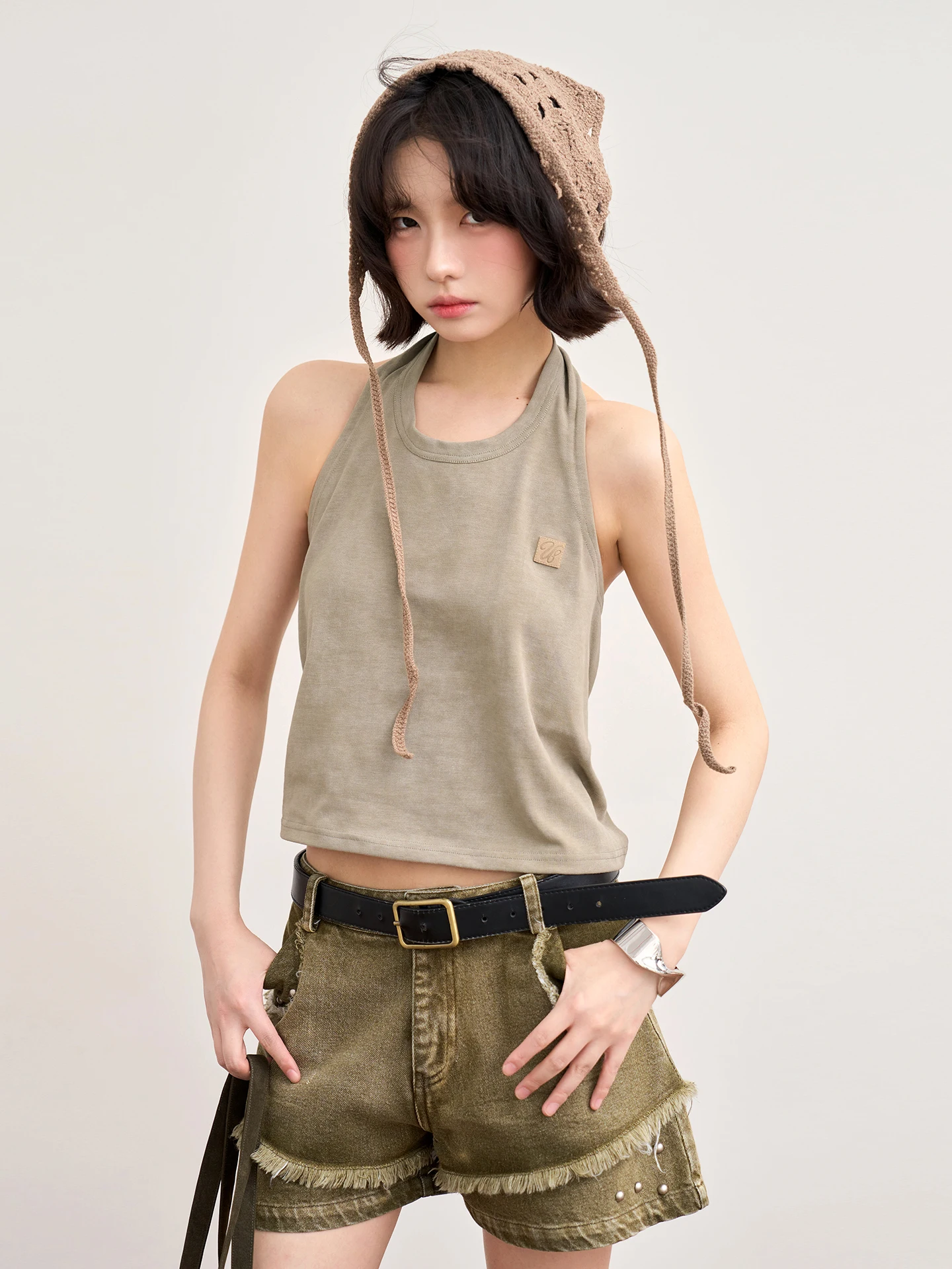 

Winkü Women's Summer Neck Hanging Backless Vest Breathable Cotton Polyester Blend Short Length Color Outerwear