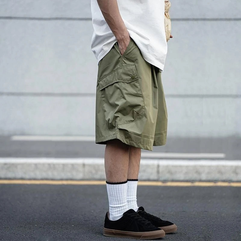 Men's Plus Size Pleated Cargo Shorts Japanese Style Loose Fit Lightweight Summer 5 Inch Inseam Streetwear with Pockets