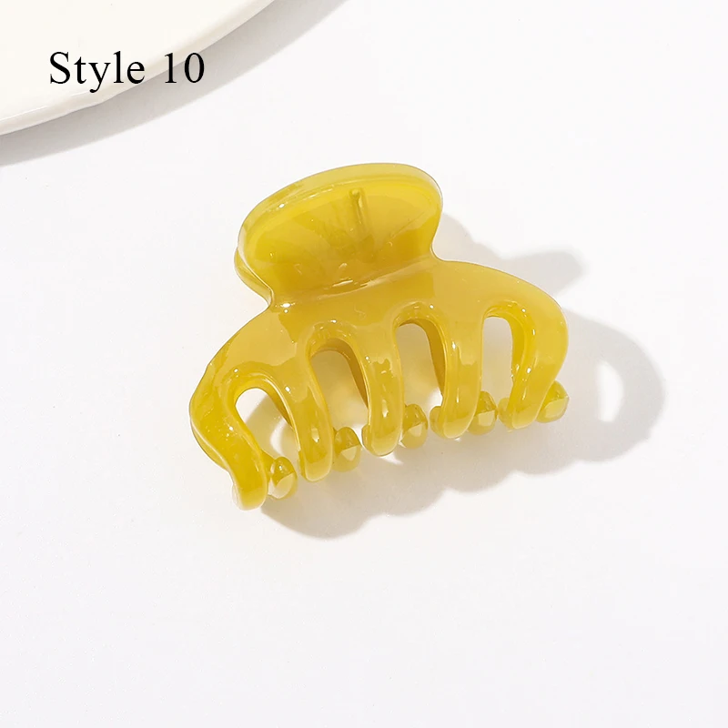 Sweet Mini Resin Acrylic Hair Clip for Women Girls Hair Claw Chic Barrettes Crab Hairpins Styling Claw Clips Hair Accessories