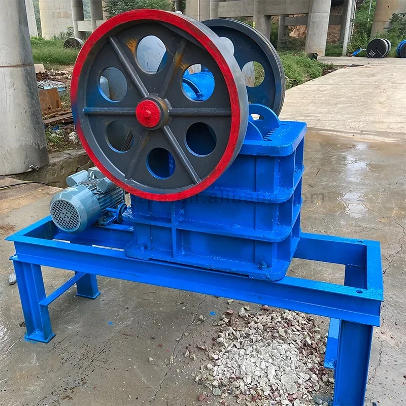 Mobile Crusher Stone Crusher Machine Rock Jaw Crusher Mini Stone Crushing Machine