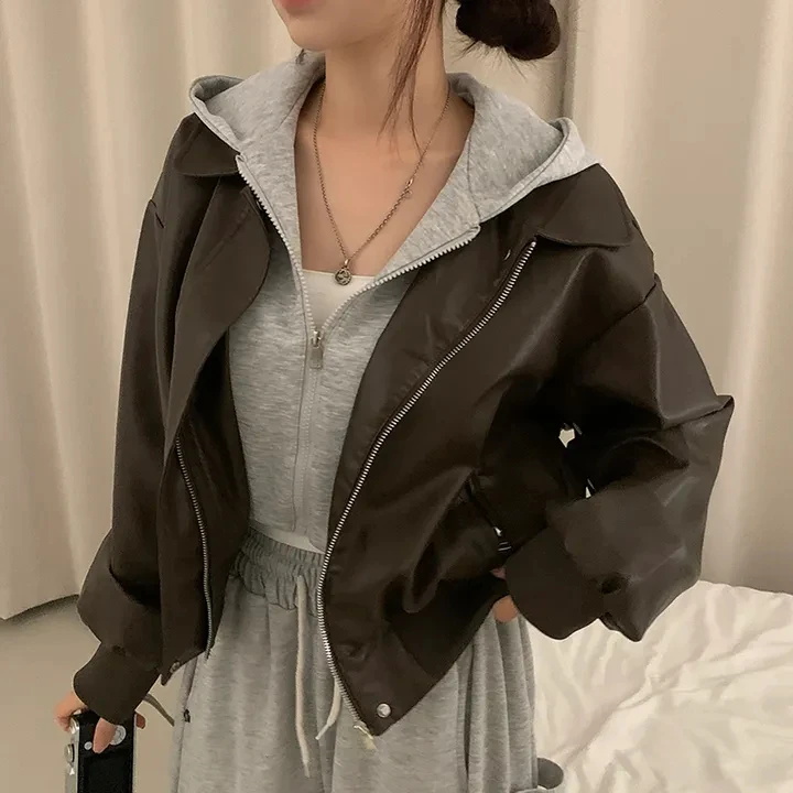 Damski, luźny płaszcz ze sztucznej skóry z kapturem, imitacja dwuczęściowego kompletu, jesienno-zimowy, vintage, długi rękaw, regularna długość, top.