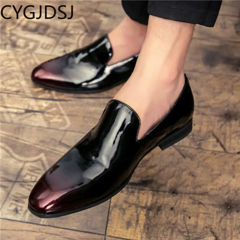 Slip on Shoes Men Loafers for Men Casuales Business Suit Patent Leather Shoes for Men Oxford Shoes Wedding Dress Chaussure Homme