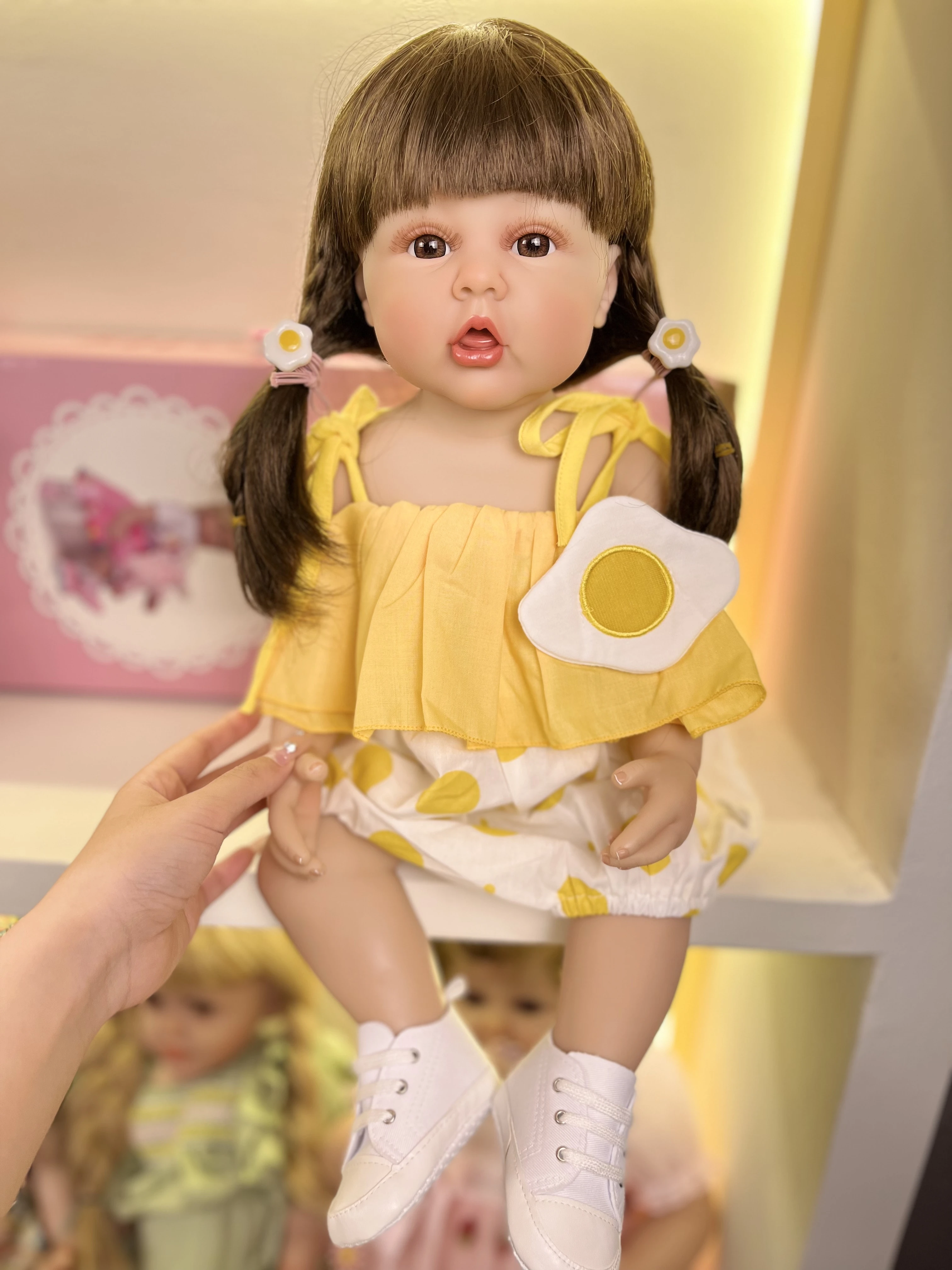 Soft Silicone Reborn Baby Brown Hair Girl Doll Toy Lifelike Realistic Princess Toddler 55 CM 22 Inch Bebe