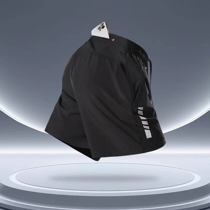 I nuovi pantaloncini in seta ghiacciata del 2025 sono freschi, traspiranti, altamente elastici e ad asciugatura rapida, ti rendono perfetti per il fitness e la corsa