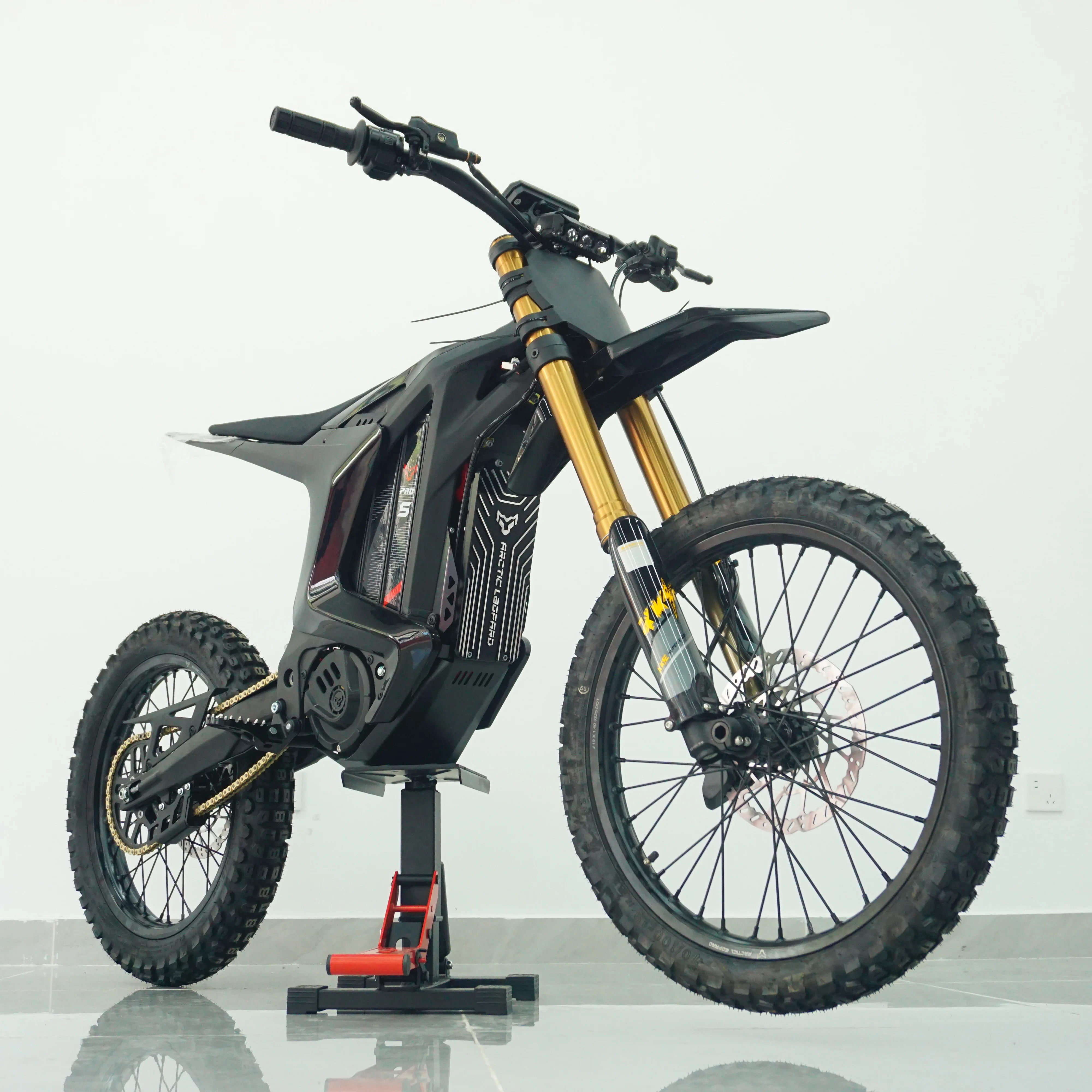 

Starye Arctic Leopard Clouded Leopard XE PRO S Electric Motorcycle 125km/h 72V55Ah 20KW
