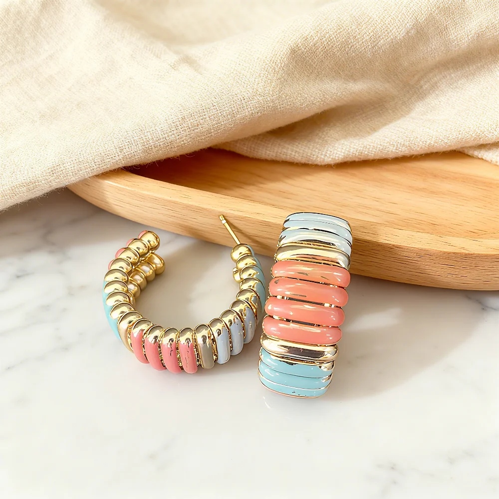 

Vintage Geometric Color Block Hoop Earrings Bohemian Statement Jewelry Premium Enamel Gold-Plated for Daily Party Wear Gift