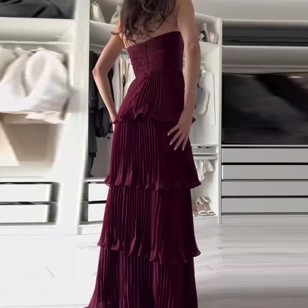 Vestidos femininos 2025 verão nova cor sólida moda plissado cogumelo borda camadas sem mangas casual suspender bolo saia