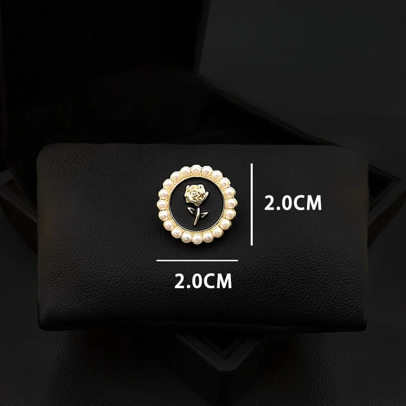 Women's Magnetic Rose Brooch with Pearl Trim Black Base Design Anti-Gaping Clip for Shirts Collars Chest Coverage Accessory 5328
