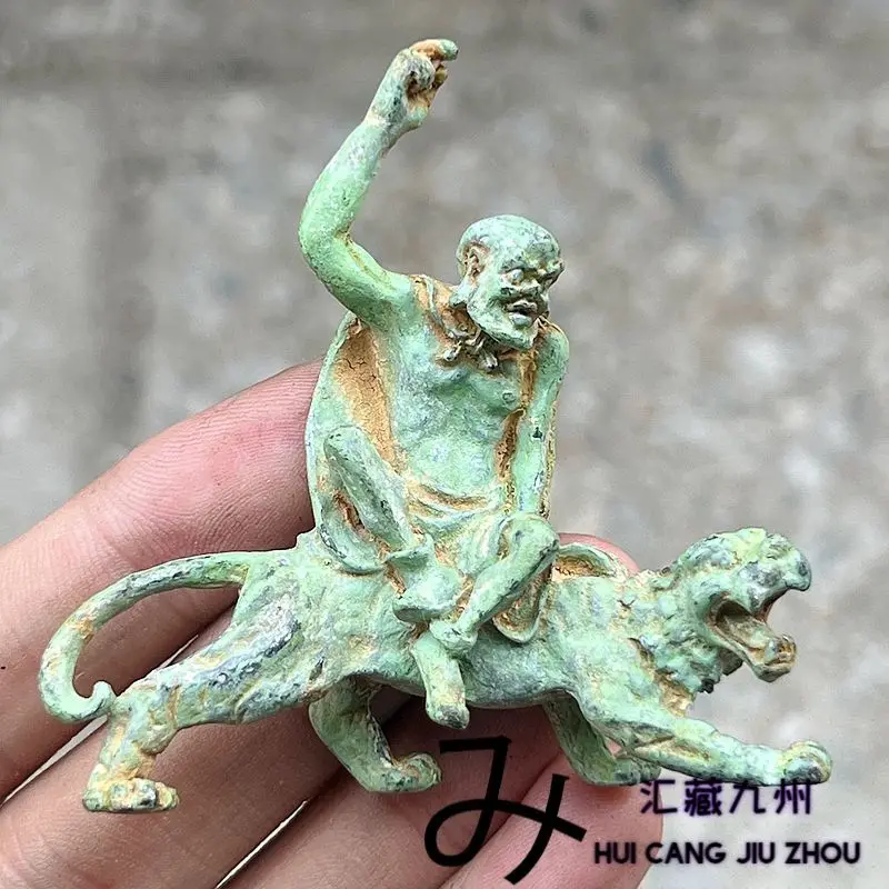 Retro Arhat Buddha riding a tiger Ornament Decoration Tea Pet Figurines Desk Decor Accessories