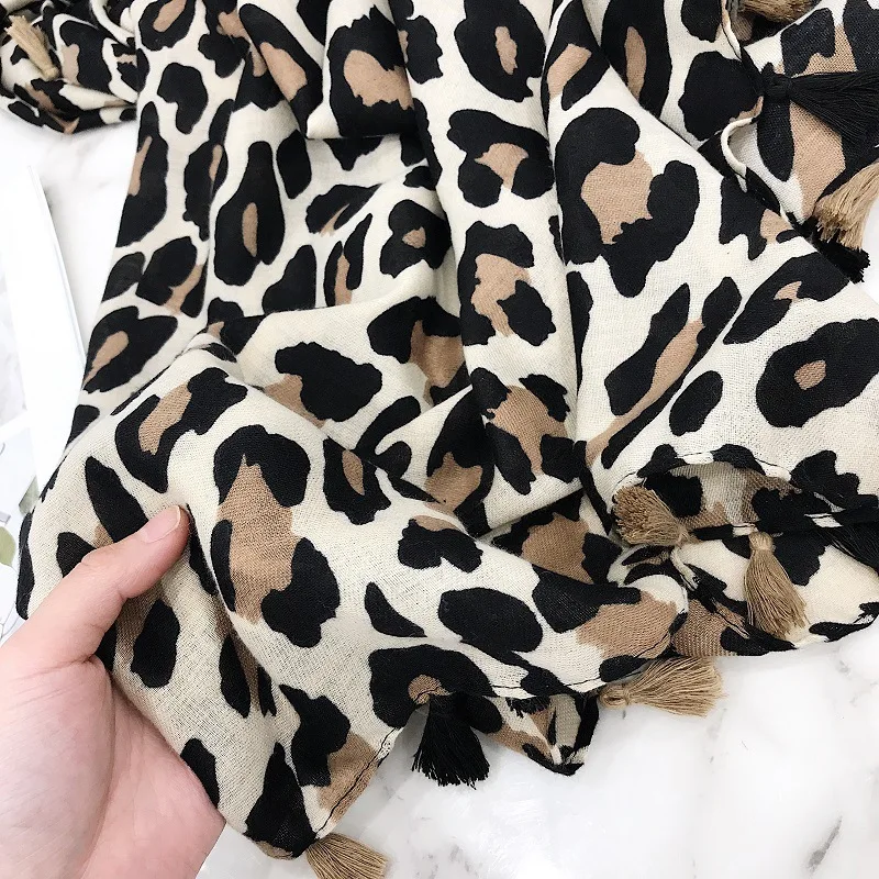 2023 All-Match Popular Leopard Dot Tassel Viscose Shawl Scarf For Dubai Girl Quality Neckerchief Winter Spring Muslim Hijab