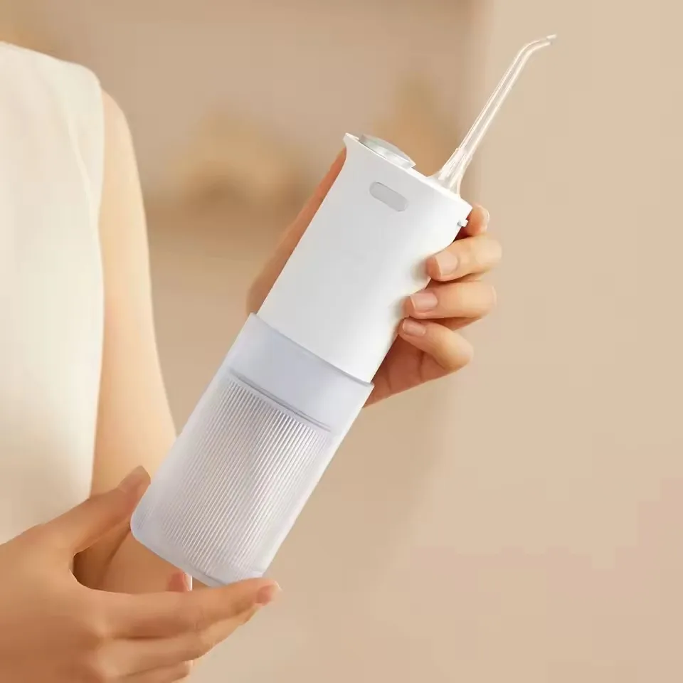 Xiaomi Mijia 전기 구강 Irrigator F400 휴대용 물 Flosser 200ML 4 모드 치아 선택 화이트닝 클리너 Waterpulse