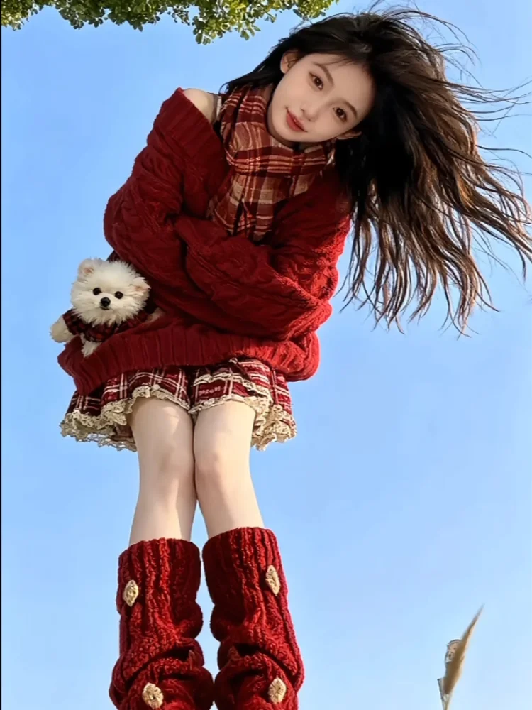 

Красный трикотажный свитер и докторный комплект Cisas Aosphere, женский зимний костюм из двух предметов, новогодний антивозрастной комплект с высокой талией