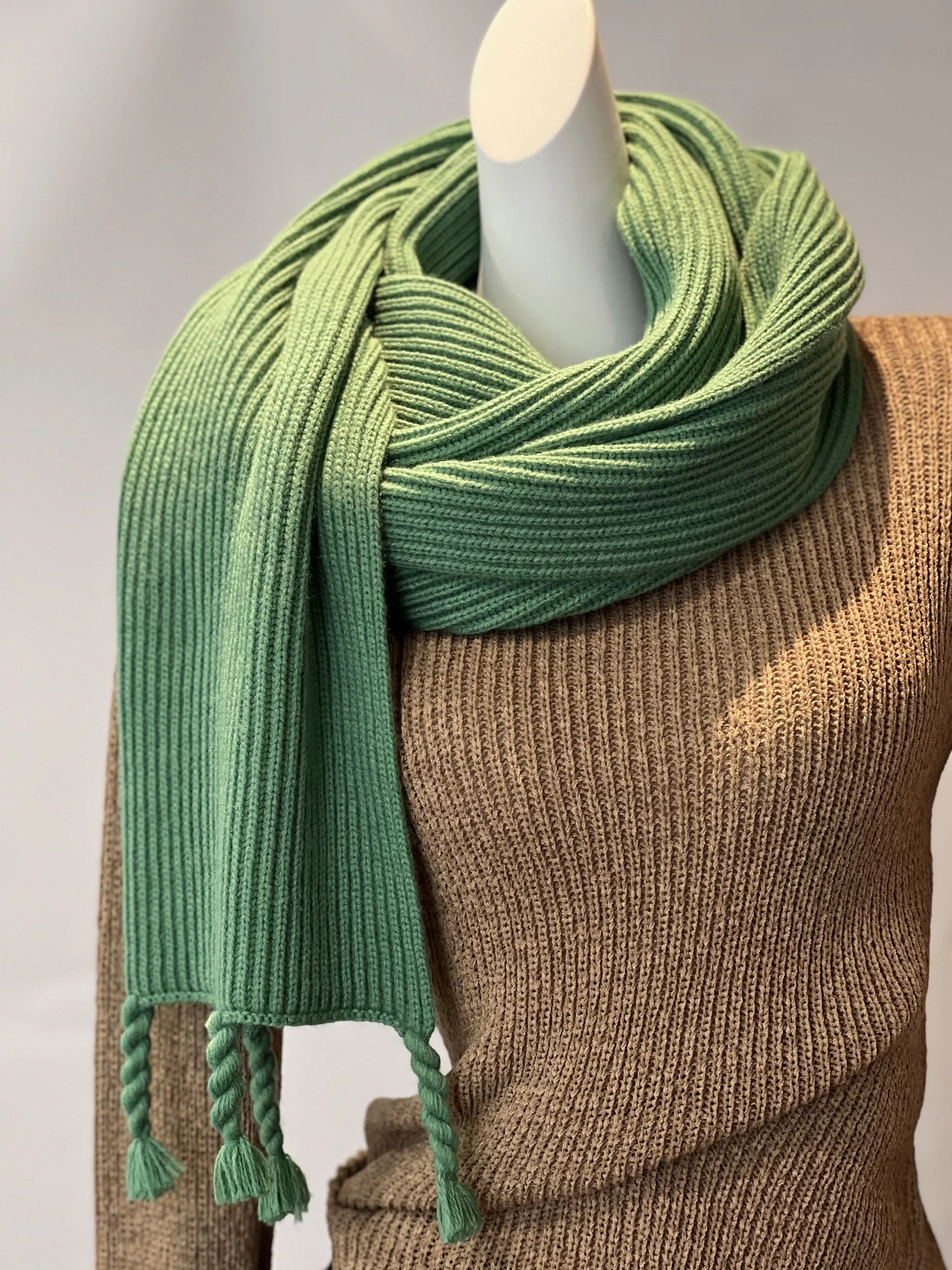 Anime Love and Deepspace Xavier Cosplay Green Knitted Scarf Cartoon Neckerchief Neck Gaiter Neckpiece Scarves Decoration Xmas