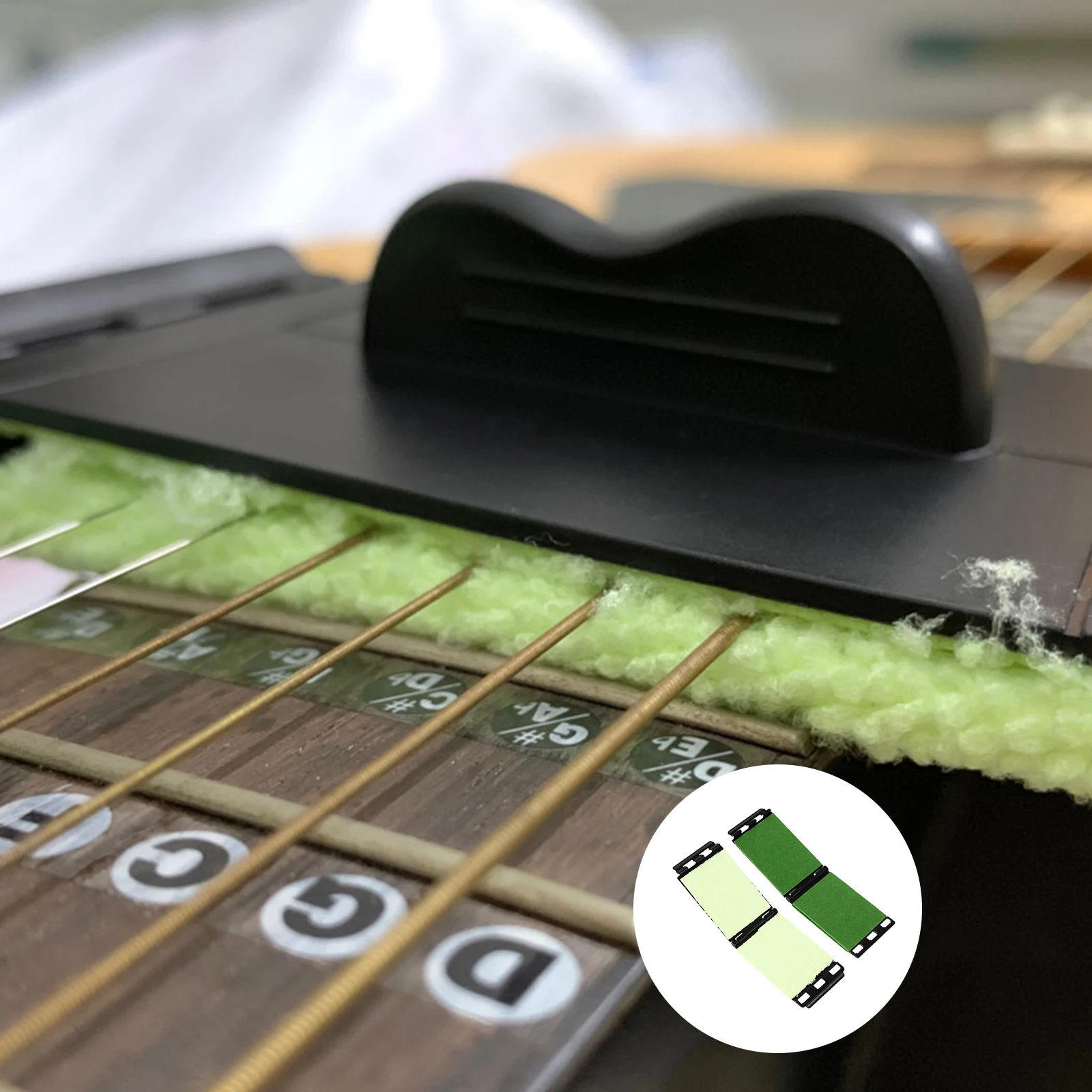 

2Pcs Guitar Fretboard String Cleaner Brass Scrubber Tool for Acoustic Bass Electric Guitar Maintenance Kit Instrument Cleaner