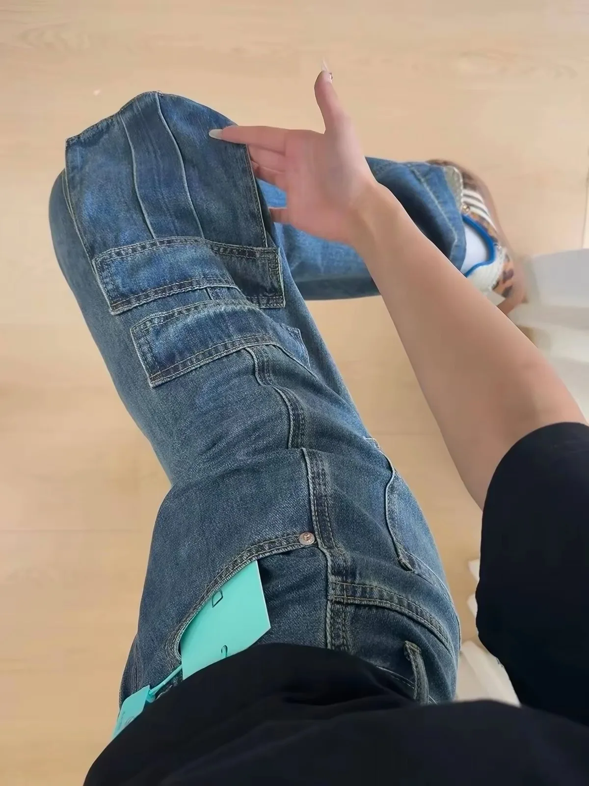Retro Blue Multi-Pocket Workwear Straight Leg Pants Women Autumn 2026 New Style Student Lazy Casual Long Trousers