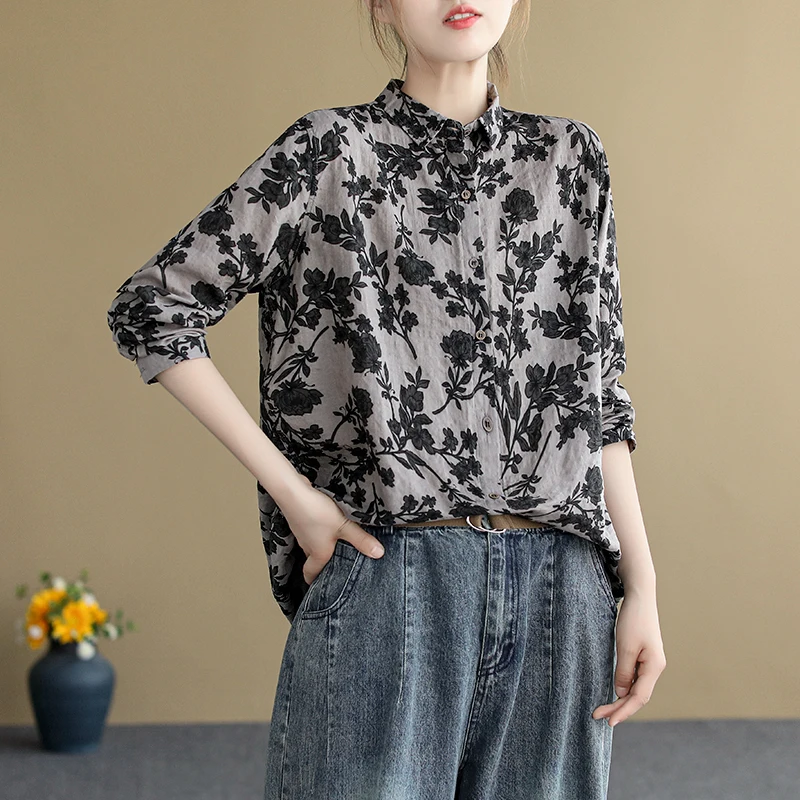 Długi damski rękaw z bawełny i lnu w stylu retro z kwiatowym wzorem, uniwersalny strój do pracy, kołnierzyk, detale z guzikami, regularna długość, wzór z nadrukiem.