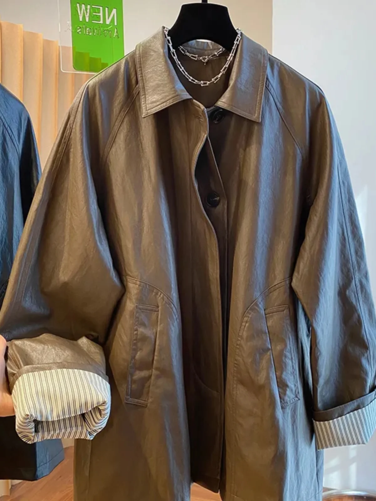 Caramel Brown Long Loose Women's Leather Jacket Autumn 2024 Fashion Casual Style Regular Sleeve Length Single Button Closure