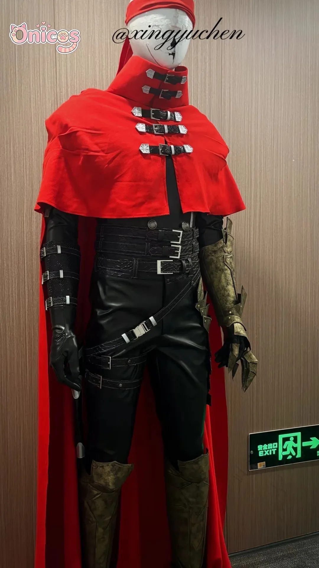 Final Fantasy 7 Vincent Valentine‌ Cosplay Costume Game Outfit for Men Halloween Carnival Party Role Play Clothes Onicos