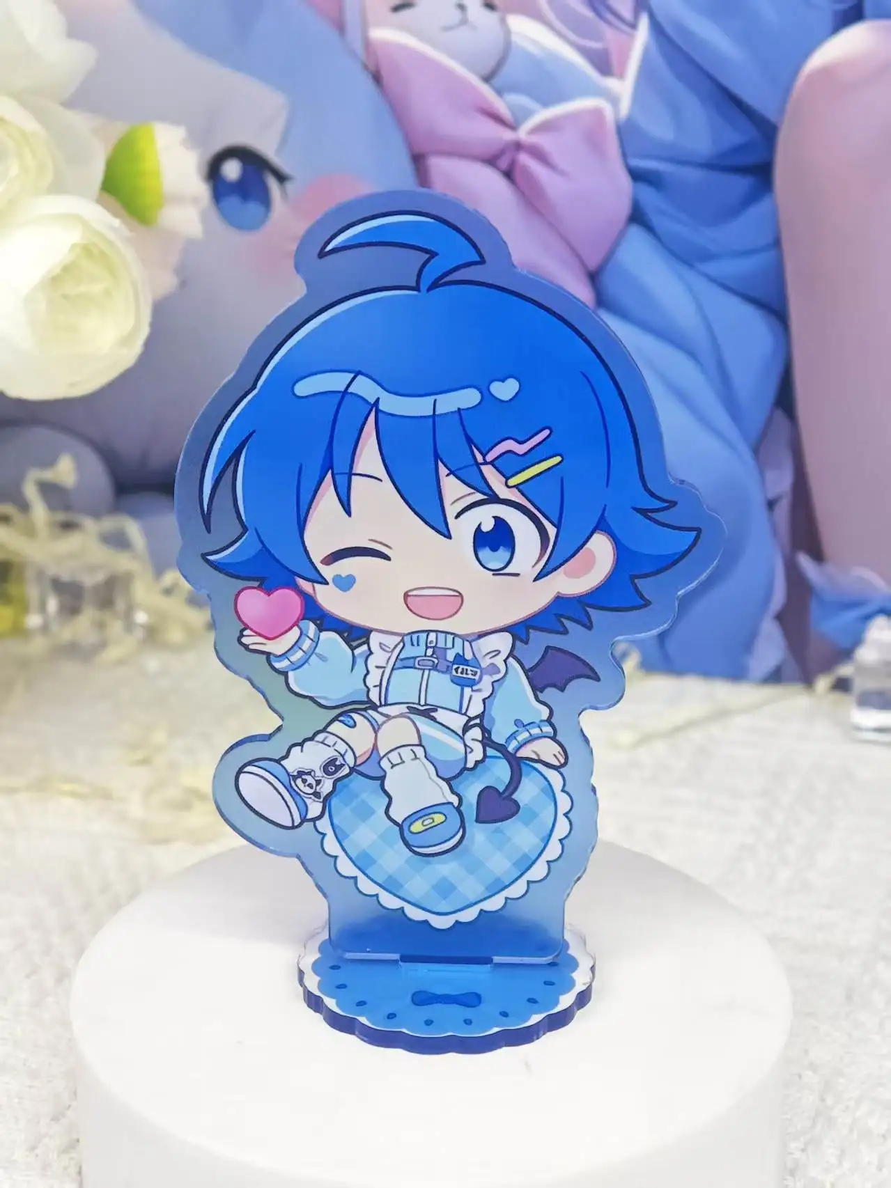 Set de soportes acrílicos con diseño de Iruma-kun en estilo de sirvienta chibi, figuras decorativas para el escritorio con personajes de anime, regalo coleccionable para fans.