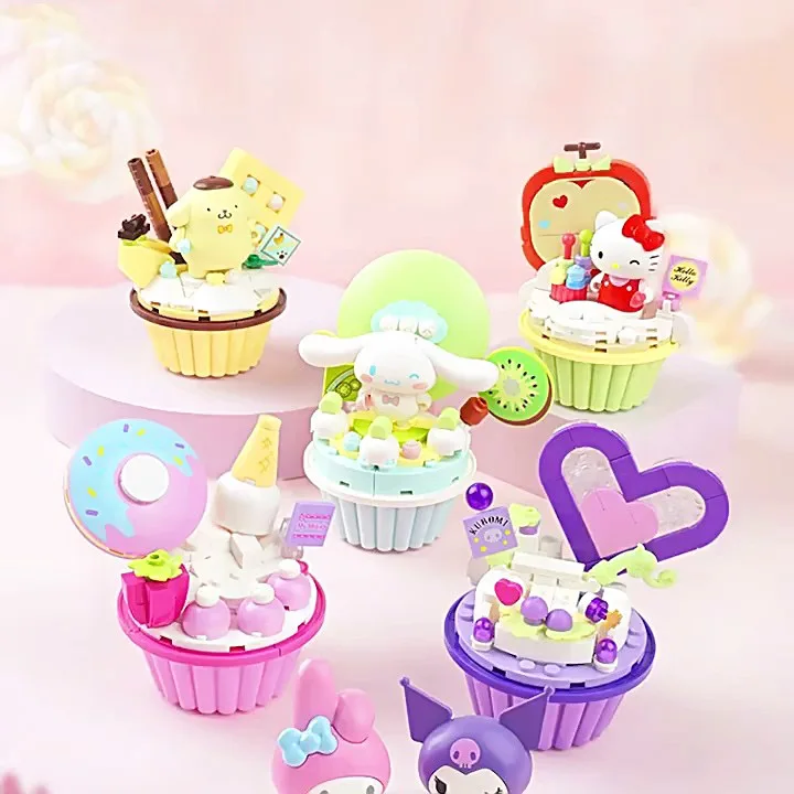 Sanrio Building Blocks Hello Kitty My Melody Cinnamoroll Pompompurin Kuromi Cake shape Mini Bricks Figures For Christmas Gift