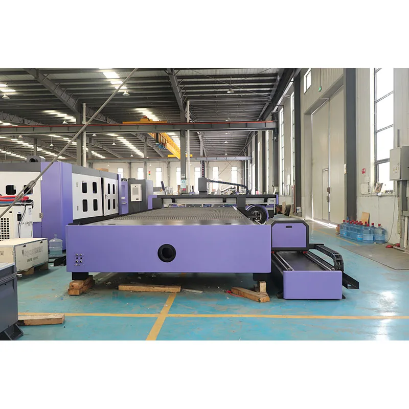 2000*6000mm Fiber Laser Cutting Machine with Automatic Rotary