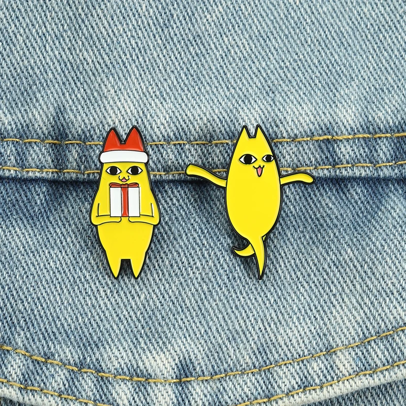Gelbe Katzen-Emaille-Anstecknadeln, lustige Cartoon-Comic-Kätzchen-Broschen, Reversnadeln, niedlicher Weihnachts-Tierschmuck für Freunde