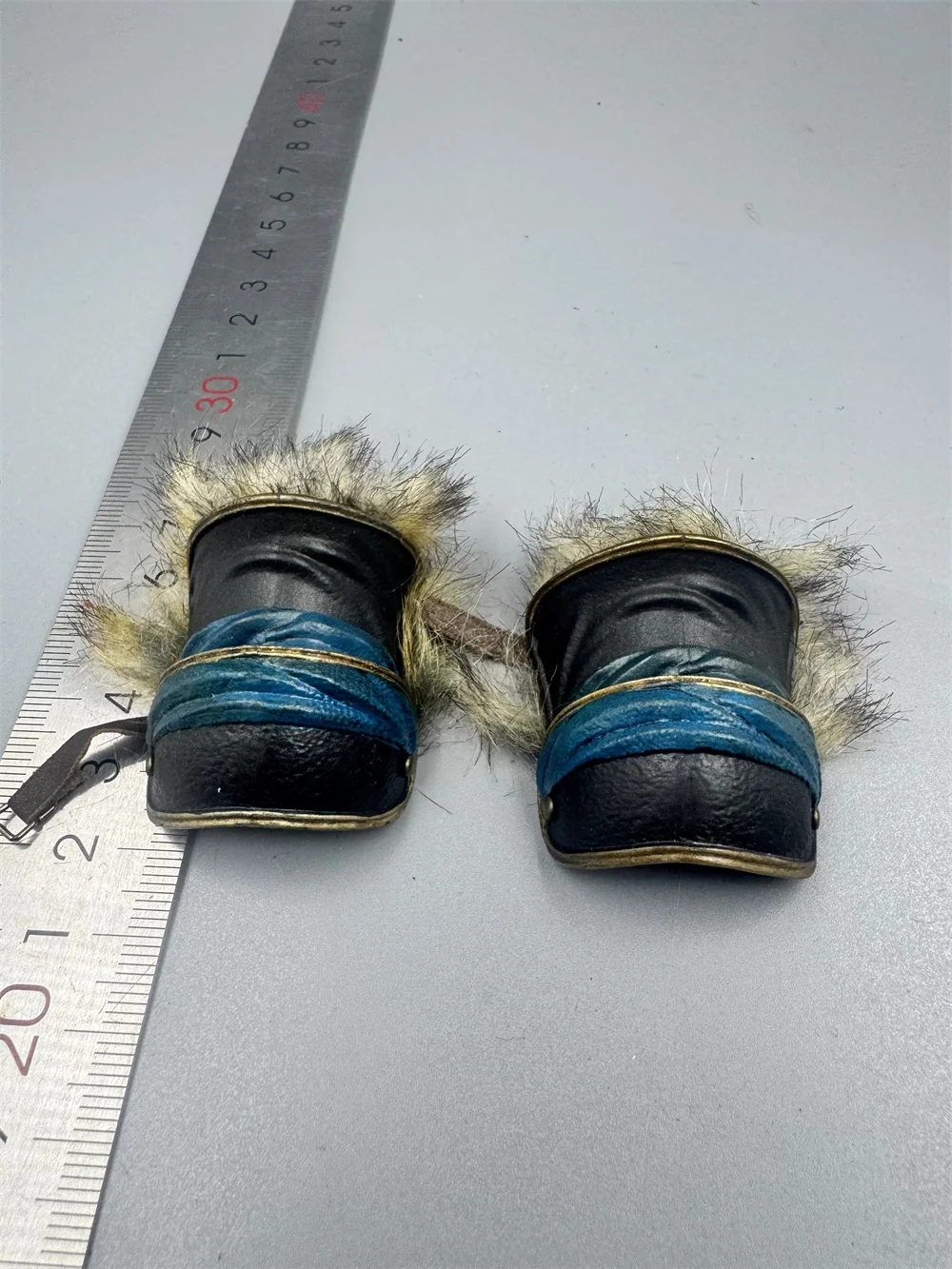 

Коллекционные аксессуары для кукол 1/6 масштаба COOMODEL HHMODEL: винтажные доспехи для рук и плеч воина-викинга, для 12-дюймовых фигурок, для самостоятельной сборки.