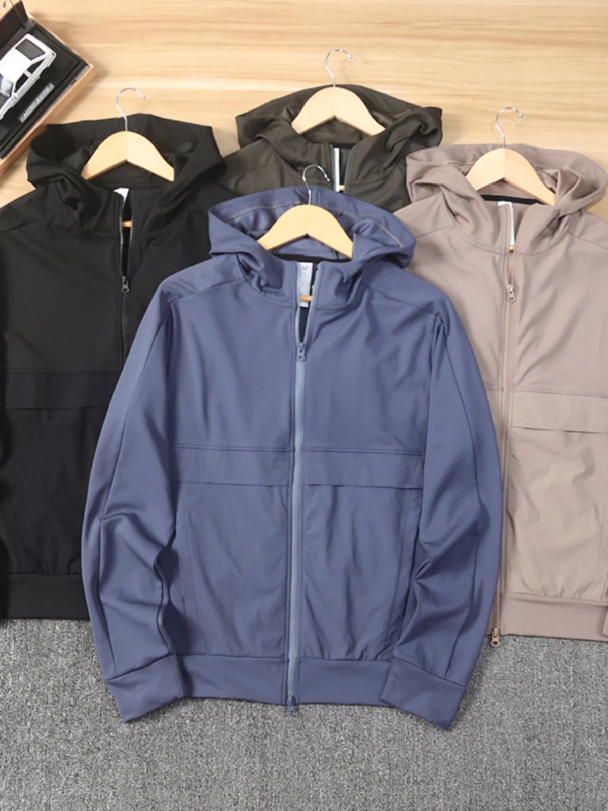 

Удобная четырехсторонняя эластичная влагоотводящая мужская повседневная верхняя одежда с капюшоном весна-осень Jaet Faion Urban Sle Long Sve