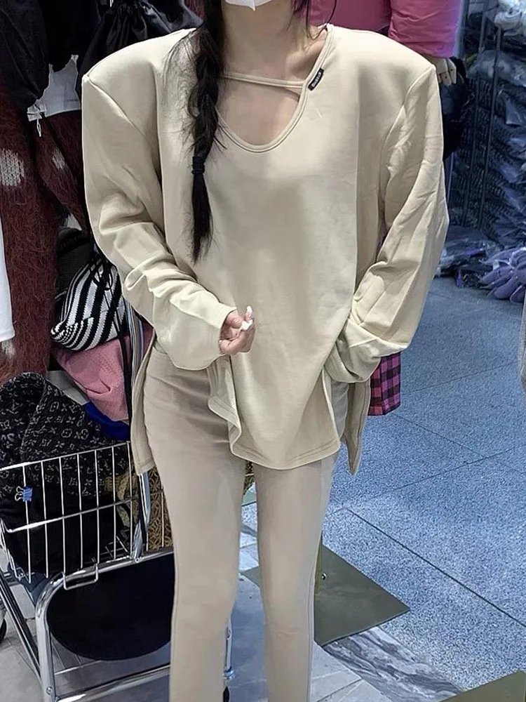 قميص نسائي متعدد الاستخدامات بأكمام طويلة وياقة على شكل حرف U، قميص أساسي متوسط الطول للخريف والشتاء، أسلوب عصري للتنقل اليومي