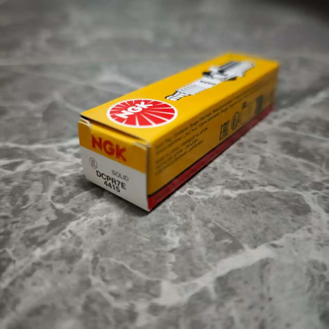 

1 шт. свеча зажигания DCPR7E NGK 4415 Замена свечи для DCP7E DCPR7EN DCPR7E-N-10 DCPR7ES ZKR7A VL43 ZKR7A-10 XU22EPR-U RA7YC RA8YCX4