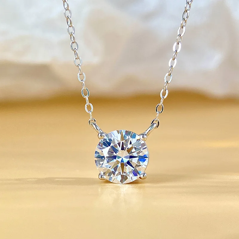 

Moissanite necklace, silver 925 necklace with mosan diamonds, Light luxury four-pronged