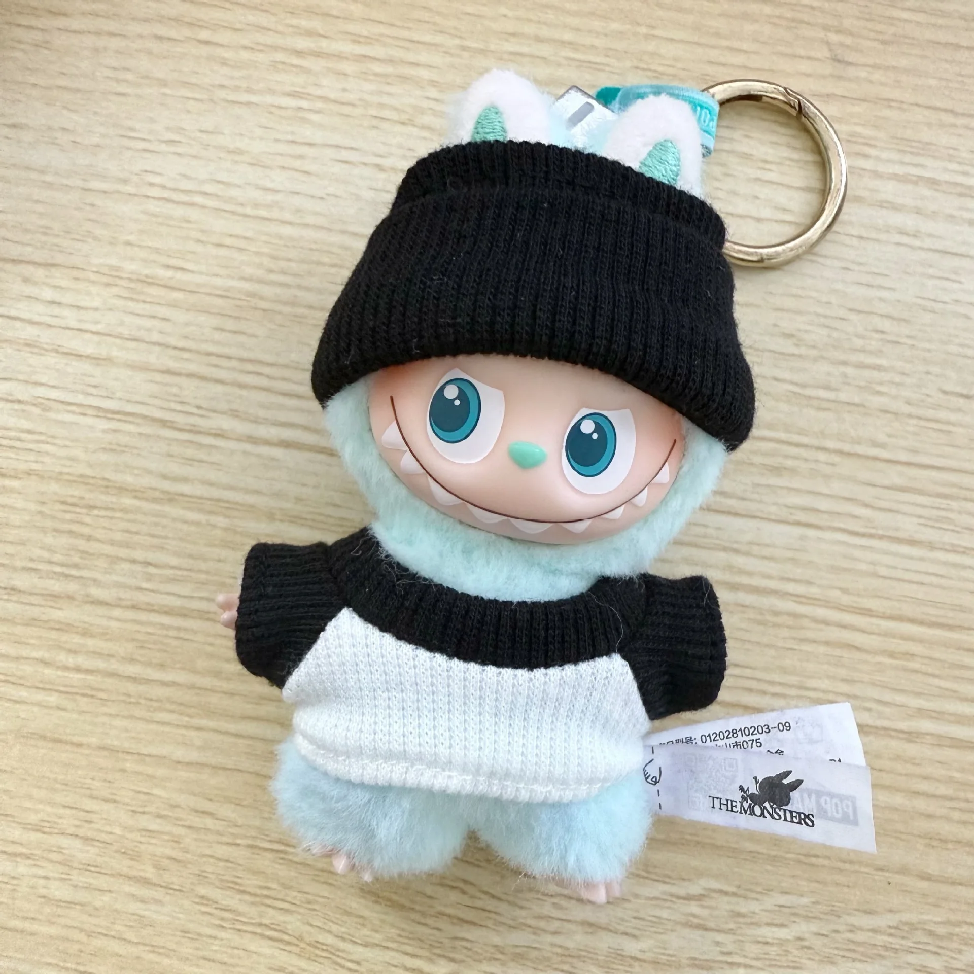 

Doll Clothes Accessories For 10cm Labubu 4.0 Heart Code Black White Stretch Top With Hat Set Casual Outfit For Change