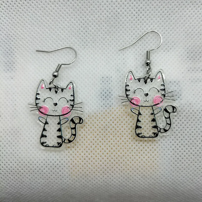 Yungqi Acrylic Cartoon Cute Cat Dangle Earrings for Women Girl Animal Pet Drop Earring Bff Friendship Party Gift Jewelry Brinco