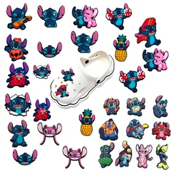 10/22 Szt Disney Stitch PVC Charms Shoe Charms Cartoon DIY Sandały Akcesoria Do Chodaków Szpilki Ozdoby Do Butów Prezenty