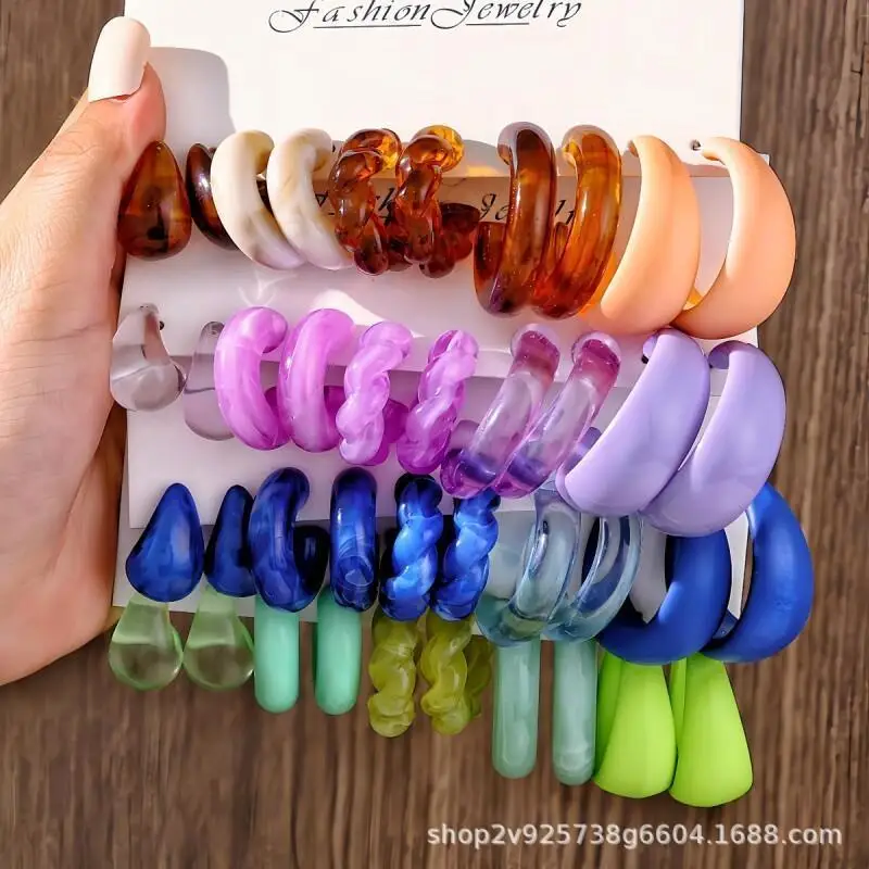5/20 Pairs Colorful Hoop Earrings Set for Women, Dopamine Chunky Geometric Statement Earrings for Daily Party Vacation