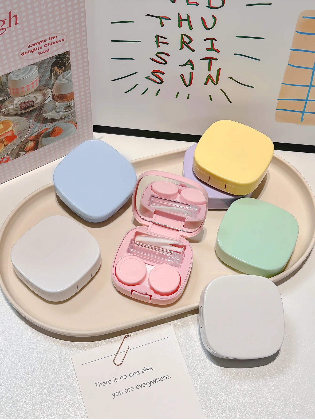 

Ins Color Contact Lenses Box Solid Color Portable Contact Lens Case with Tweezer Suction Stick Set for Travel Kit Holder