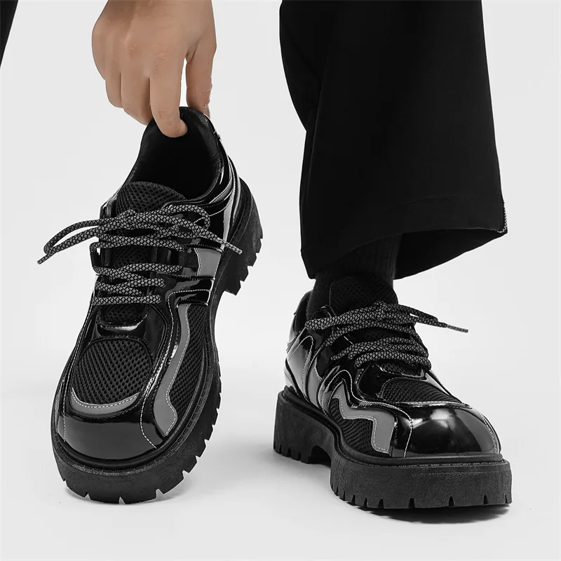 Scarpe da uomo Selezione di qualità Piattaforma Scarpe derby Moda Suola spessa Casual Scarpe da uomo in pelle a testa grande britannica Zapatillas Hombre