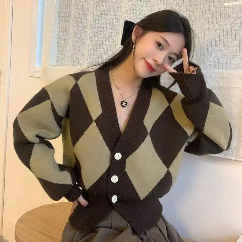 Lingge Sweater Women\'s Design Sense Niche Loose Waist Short Top Retro Japanese Lazy Knitted Jacket