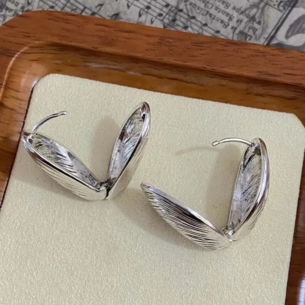 Fashion Vintage Shell Thread Earrings Punk Shell Shell Pattern Ear Buckle Irregular Shell Grain Earrings