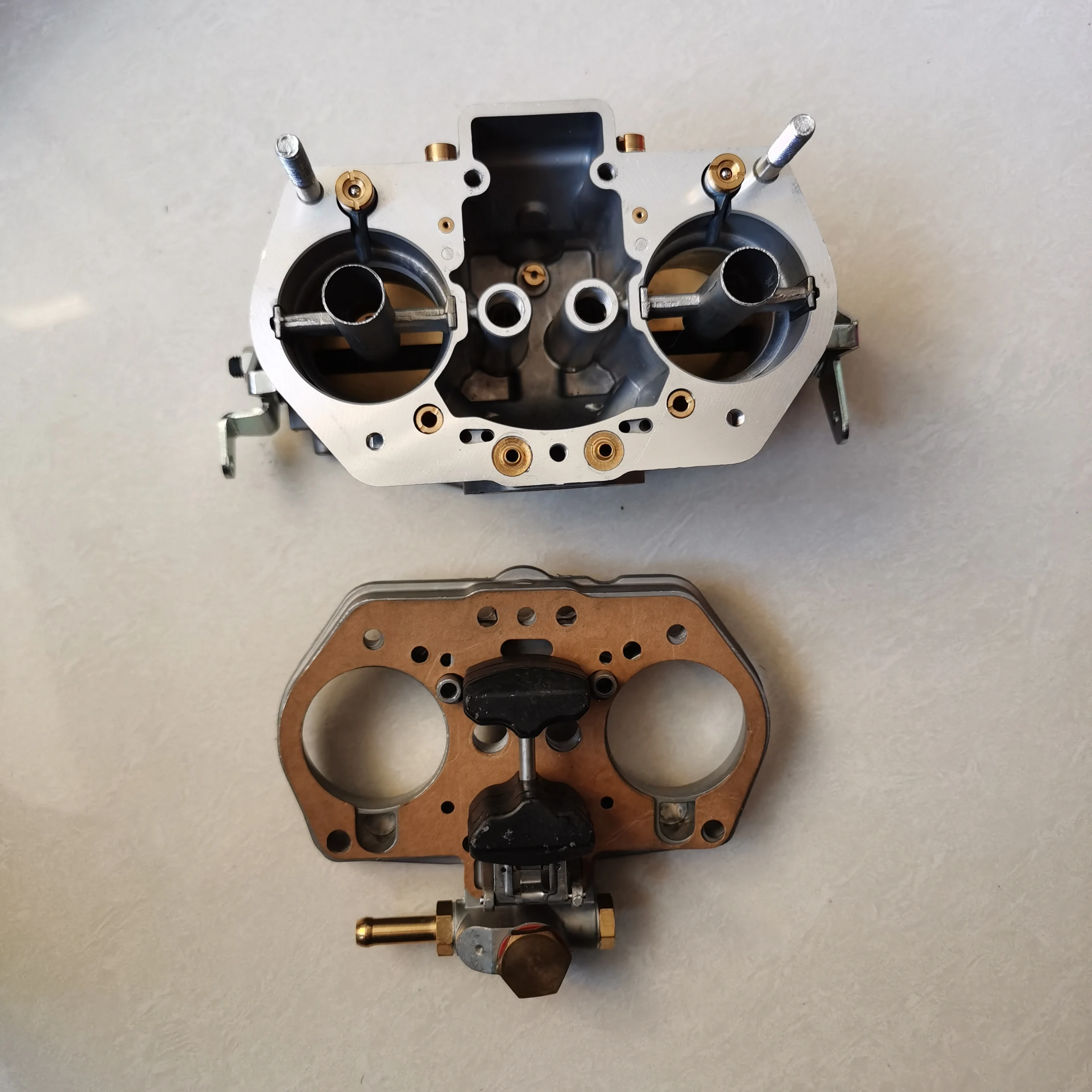 FAJS Weber 40IDF Carburetor with air Horn 19300.021