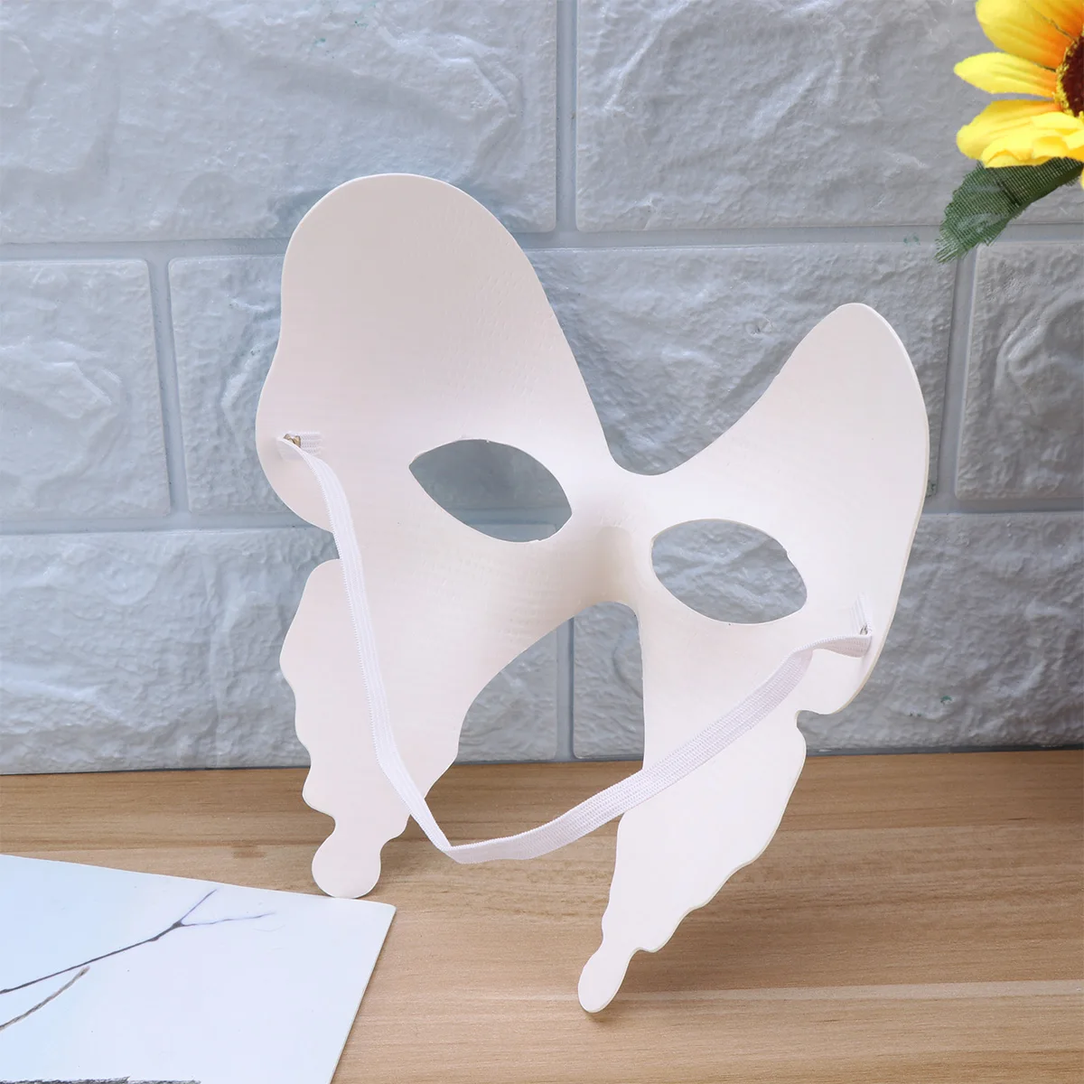 

10pcs Party Masks DIY Craft Masks Cosplay Painted Decorative White Masks for Costume Fancy Dress Party ( + + Three Tip