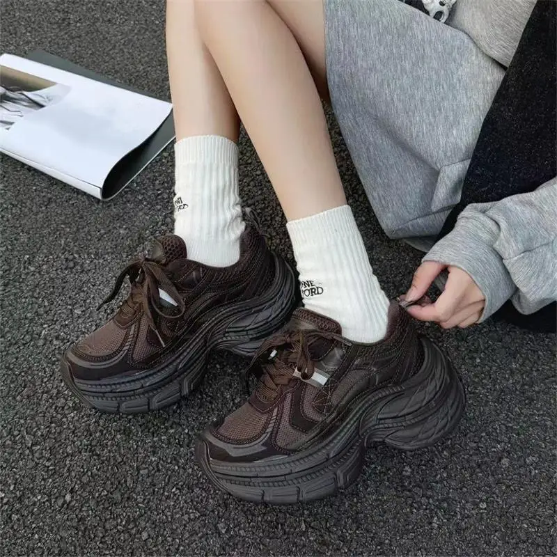 أحذية رياضية نسائية على الموضة، أحذية شبكية برباط بني عتيق، أحذية كاجوال لزيادة الارتفاع، أحذية جري خفيفة الوزن ومريحة #4